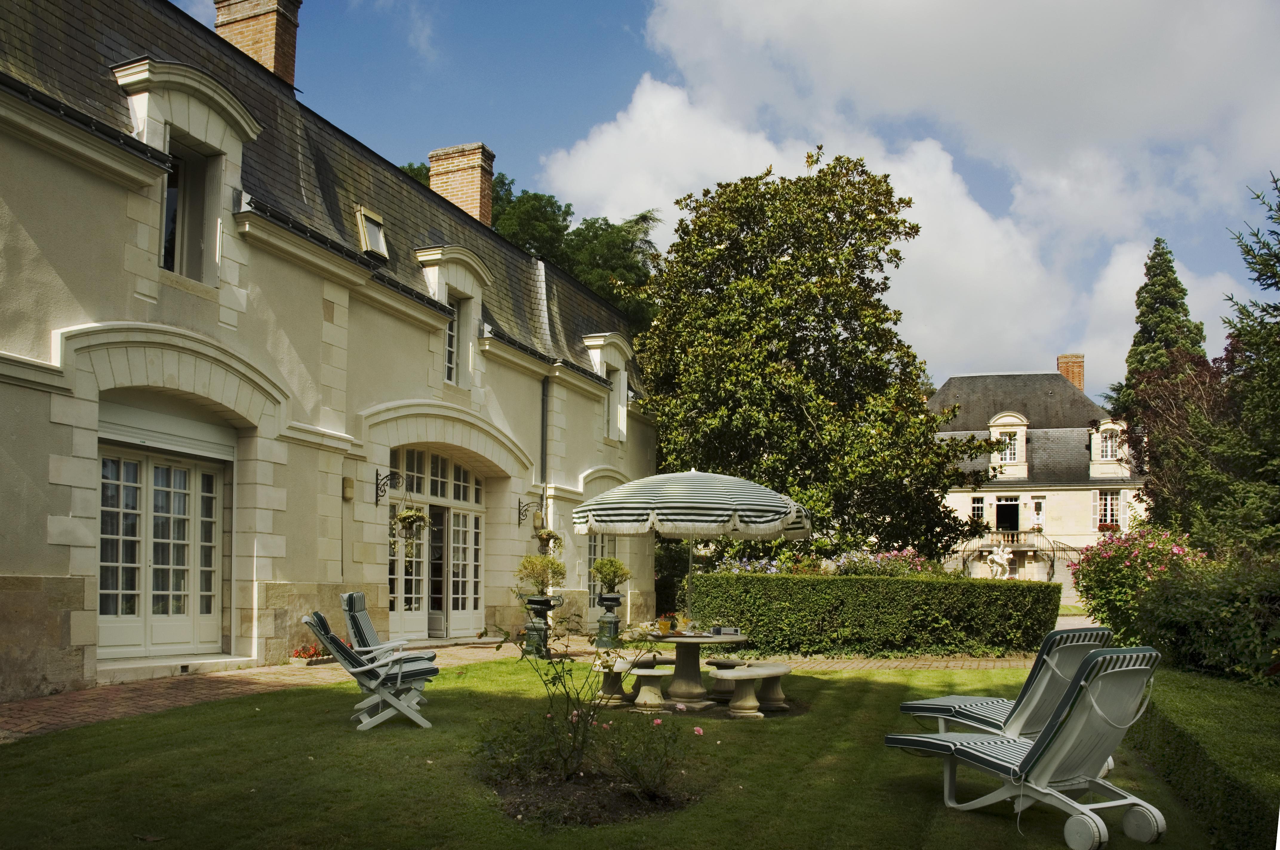 Chateau De Beaulieu Et Magnolia Spa, The Originals Relais Joué-lés-Tours Esterno foto